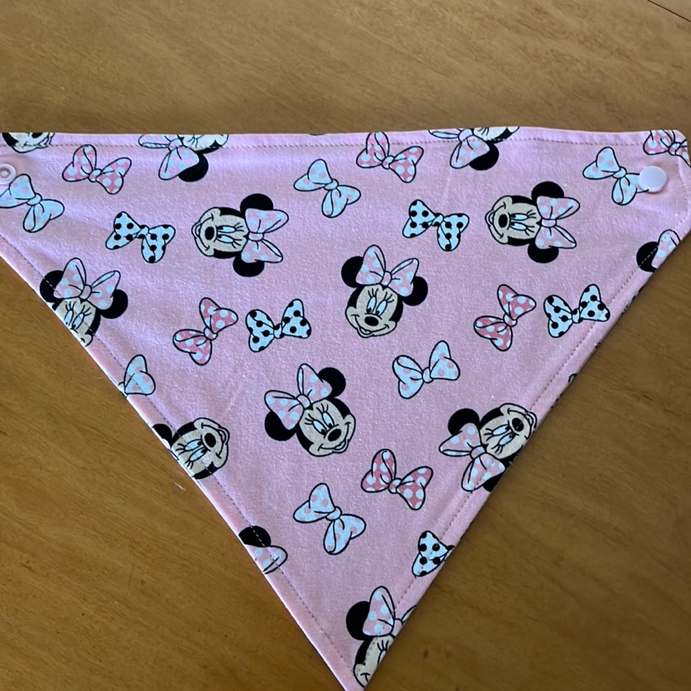 Pink Minnie baby bandana bib